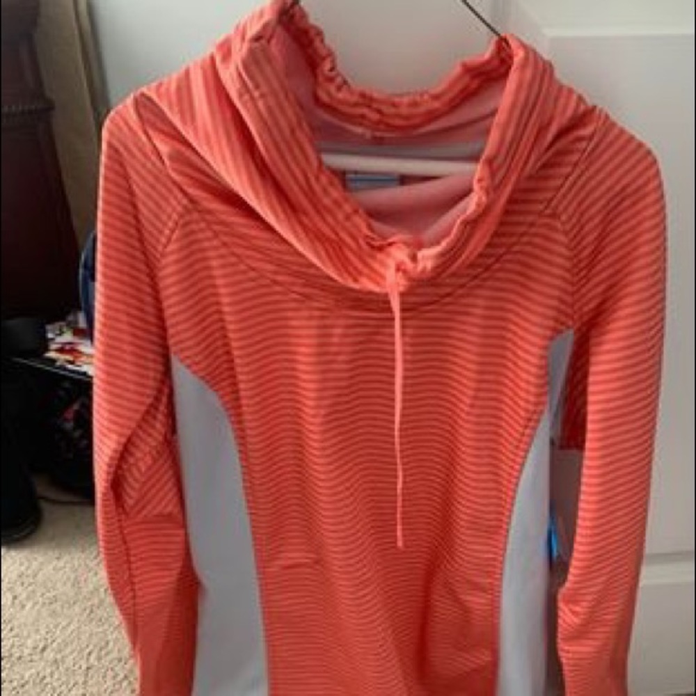 Women's Columbia cowl neck sweatshirt